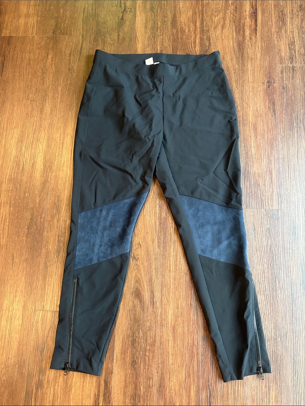 GAP Black Leggings with Dark Blue Suede-like Accent Panels, zipper ankles